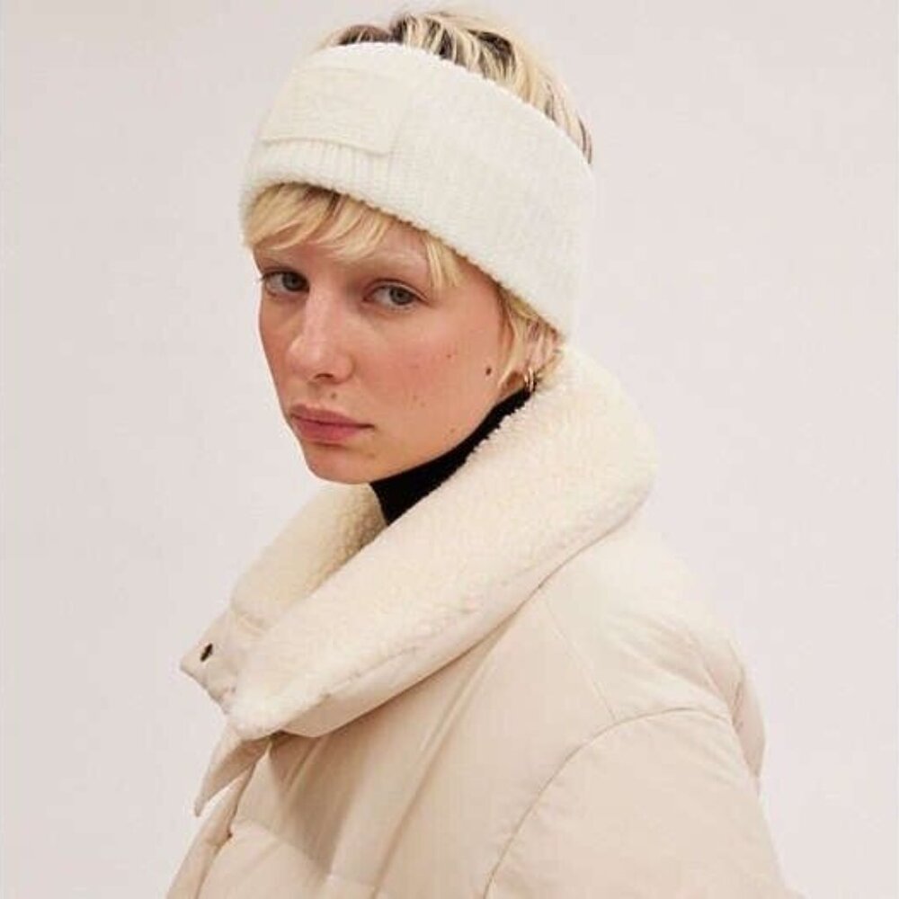 Coach cable knit winter headband - NWT - in packaging